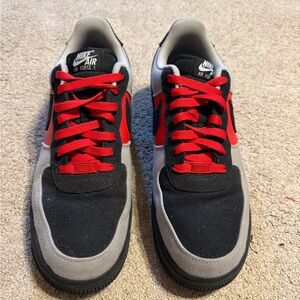 Like new Men’s size 11 Nike Air Force Ones